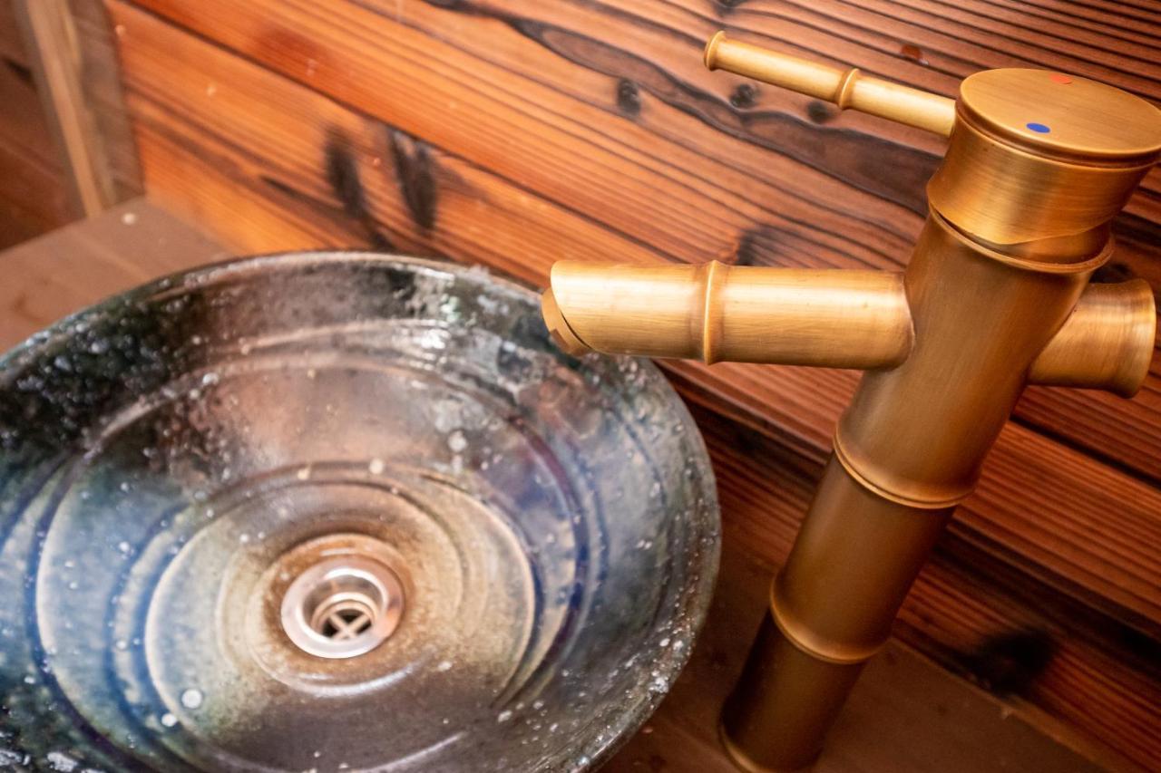 Guesthouse Oneworld Shijo四条京町屋 Kyoto Exteriör bild