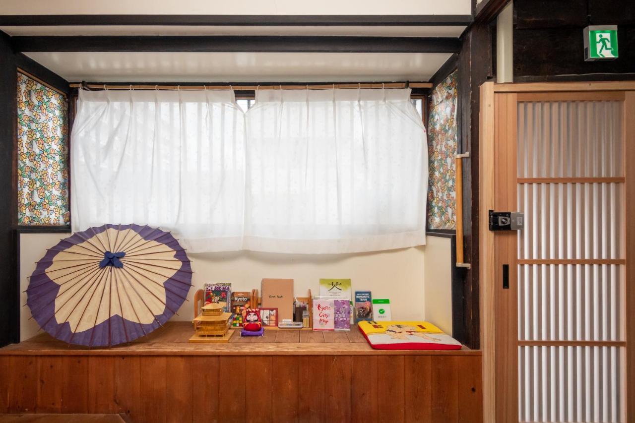 Guesthouse Oneworld Shijo四条京町屋 Kyoto Exteriör bild