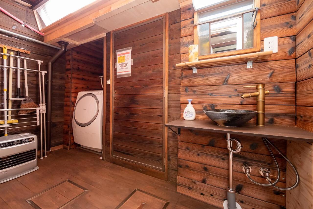 Guesthouse Oneworld Shijo四条京町屋 Kyoto Exteriör bild